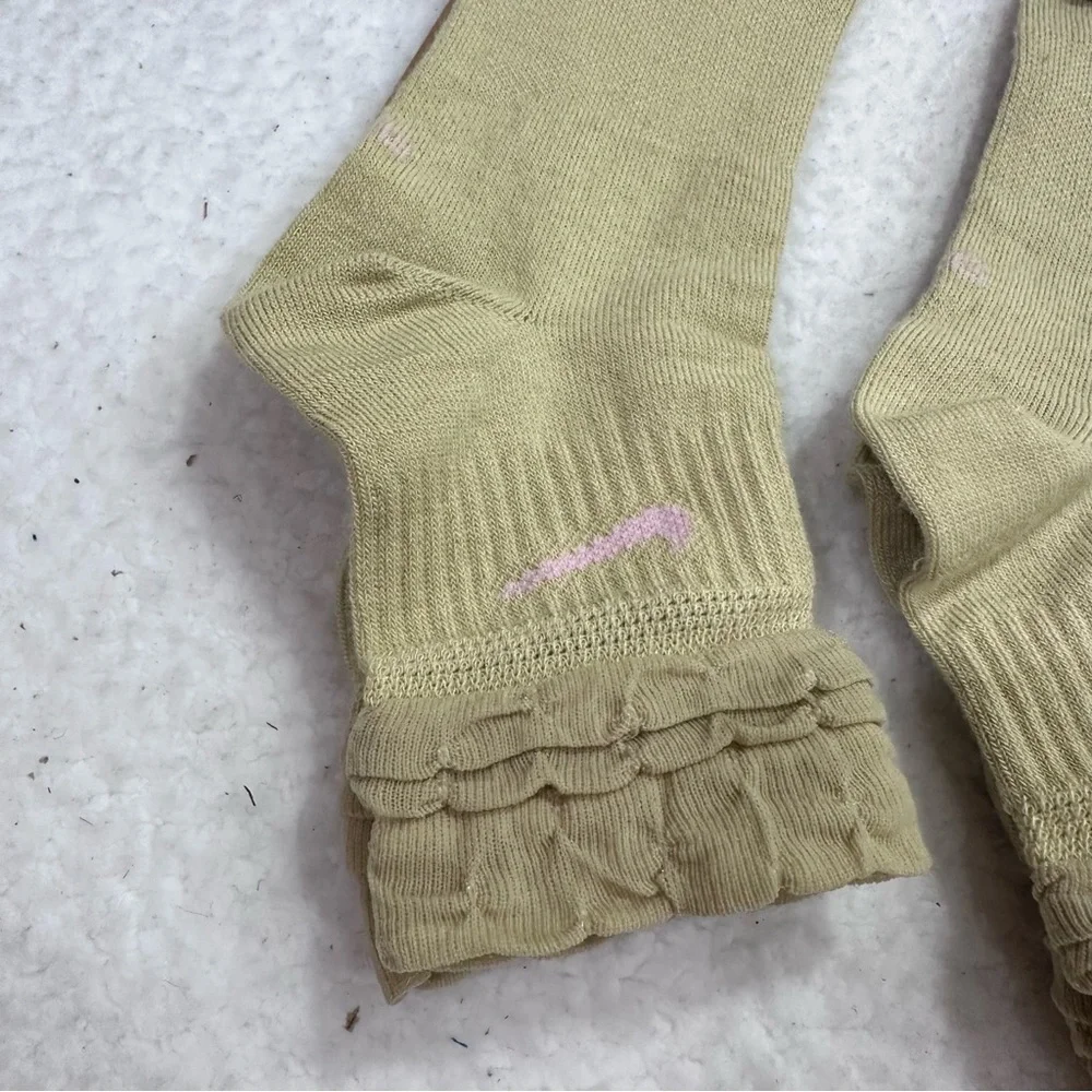 Women’s Nike Ruffle Socks